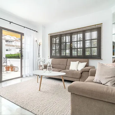 Aldea Blanca 27 Marbella
